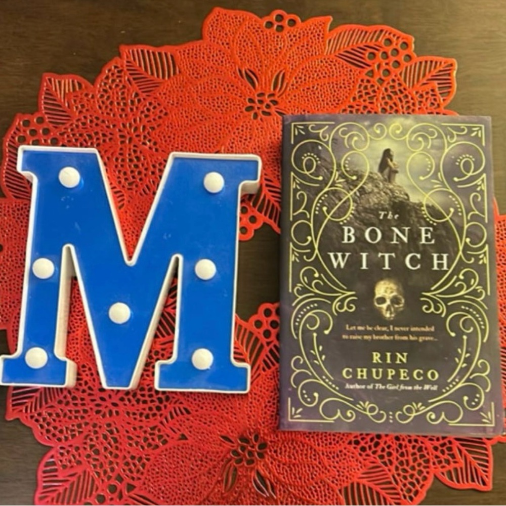 The Bone Witch by Rin Chupeco Book, Pre-owned paperback,